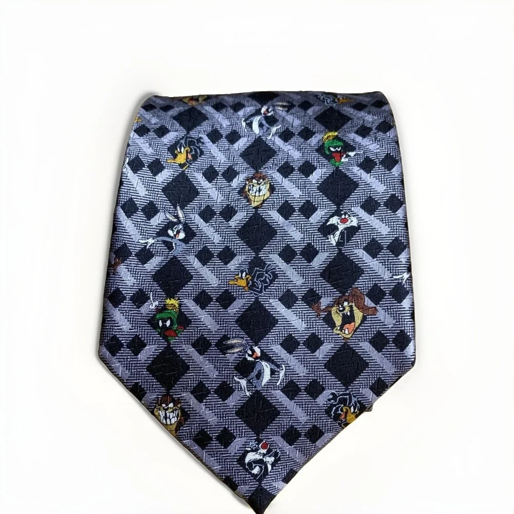 Vintage Looney Tunes Mania Silk Tie Bugs Bunny Taz Tweety  Warner Bros 2002